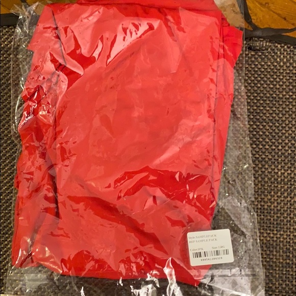 NWT! Fairway & Greene Solid Red Polo - Picture 3 of 4